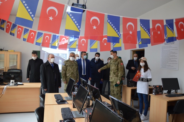 Svečano otvoren novi kabinet za turski jezik u Osnovnoj školi Seonica
