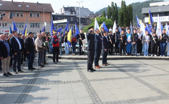 Prigodnim aktivnostima Koordinacija boračkih udruženja Konjic pod pokroviteljstvom Grada Konjica obilježila 15. april Dan Armije Republike Bosne i Hercegovine