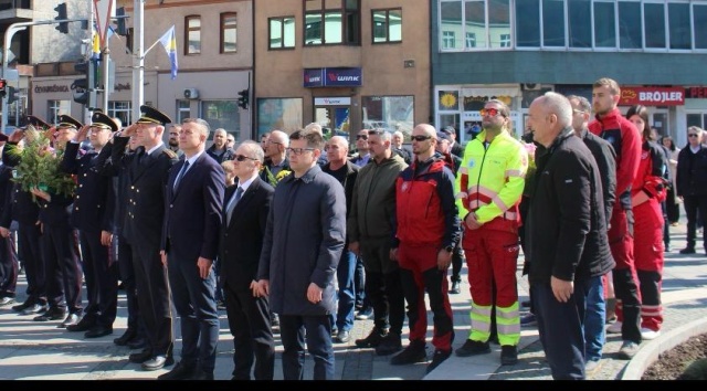 U povodu Dana nezavisnosti Bosne i Hercegovine i Dana oslobođenja Konjica od fa&scaron;izma Konjic i Konjičani danas odali počast svima koji su tokom historije položili živote braneći Konjic i BiH