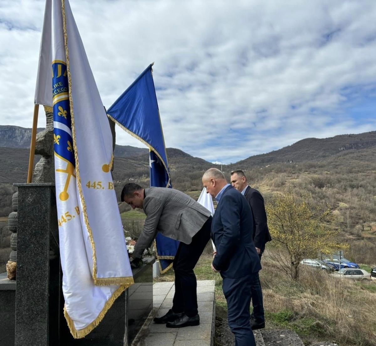 Na brdu Hum obilježena godišnjica postrojavanja prve jedinice u Hercegovini