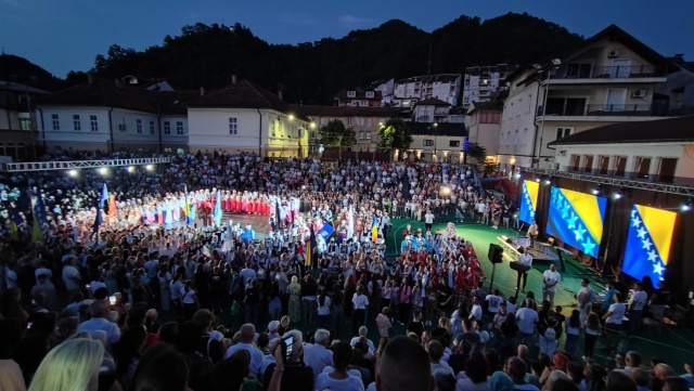 Međunarodni festival folklornog stvaralaštva “Konjička sehara”, 25.po redu pokazao svu vrijednost kulturne raznolikosti i bogatstvo tradicionalnih igara i plesova