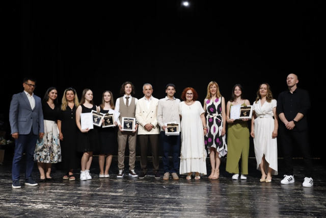 Osnovna muzička &scaron;kola &ldquo;Rezonanca&rdquo; i Muzički centar svečanim ispraćajem ovogodi&scaron;nje generacije maturanata i koncertom obilježili Dan grada Konjica - Hvala &scaron;to ste vjerovali u nas
